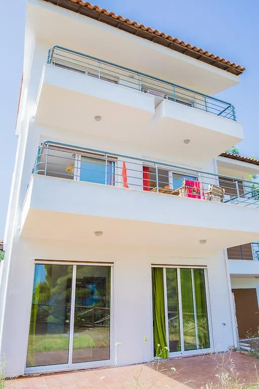 Maresi Homes Neos Marmaras Lägenhet