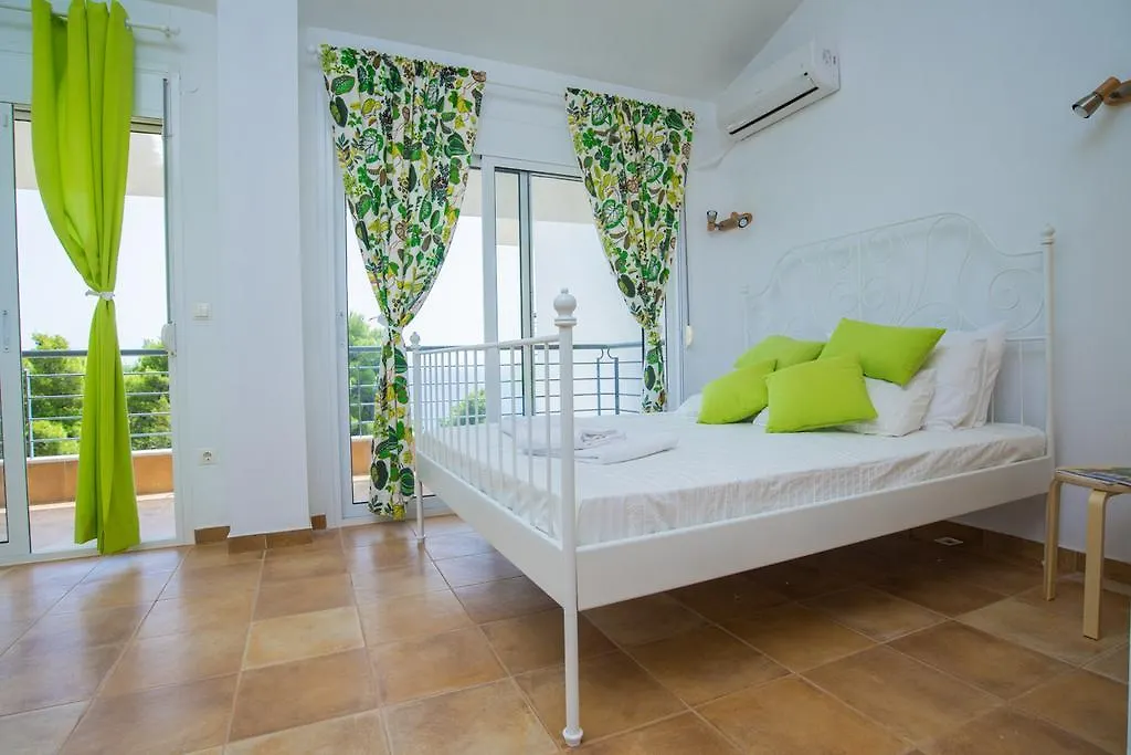 Maresi Homes Neos Marmaras